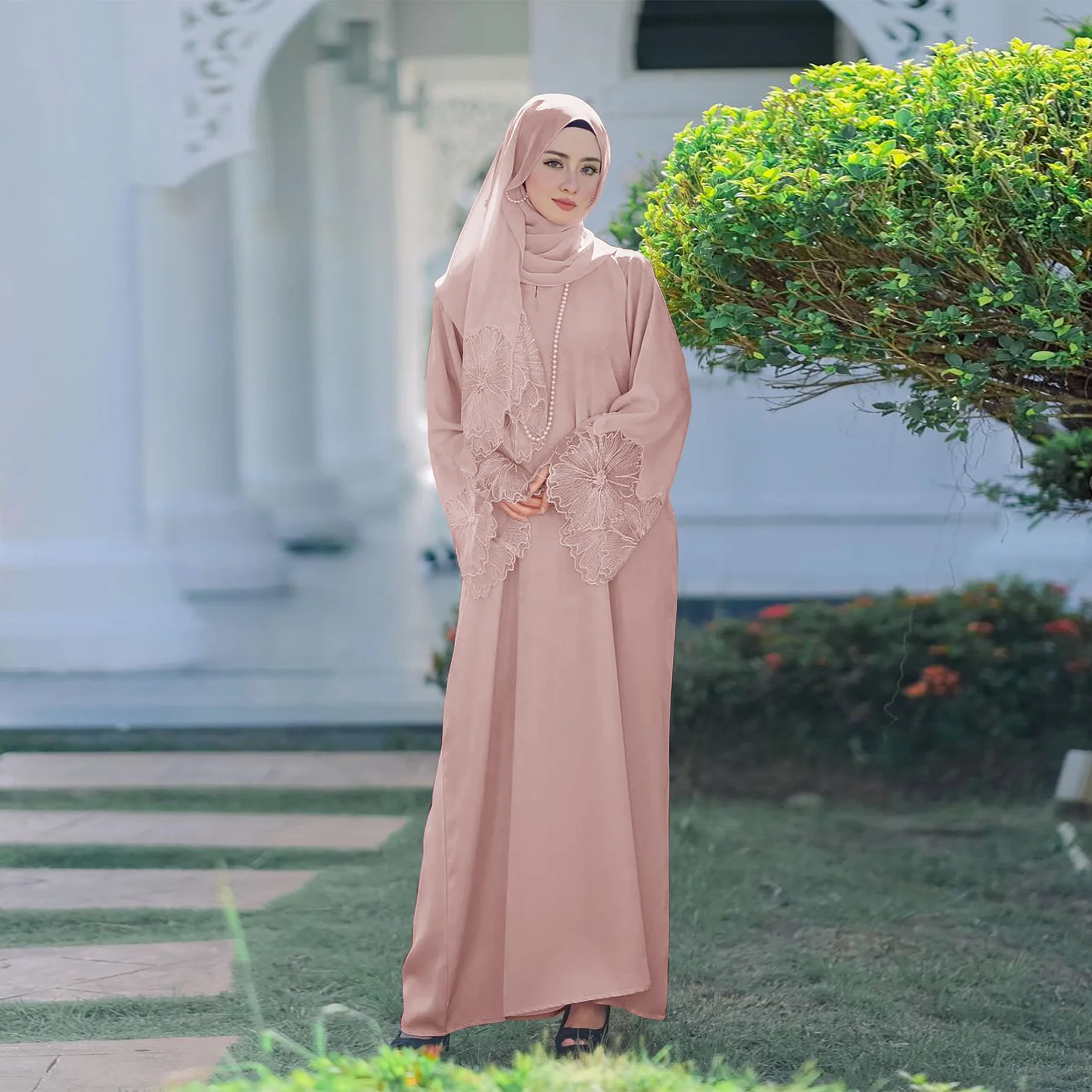 Zifeng OEM Custom Casual 7 Colors Middle Eastern Women's Muslim Ladies Plus Size 2xl Robe Malay Indonesian Dress With Hijab