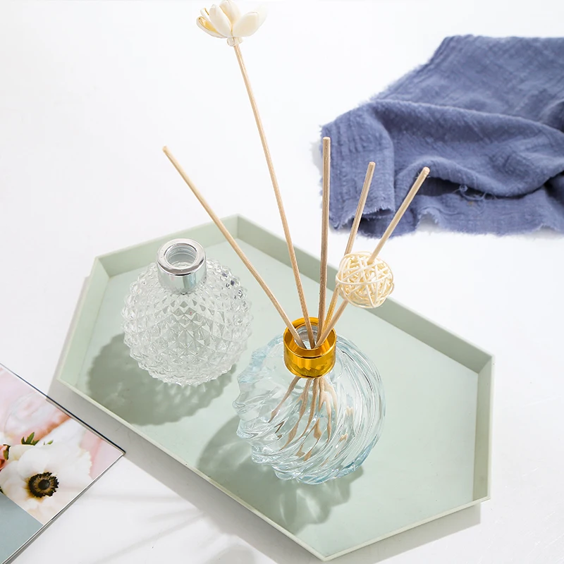 Bouteille de diffuseur de parfum en verre vide en forme d'ananas ronde transparente de luxe de 150 ml et 250 ml