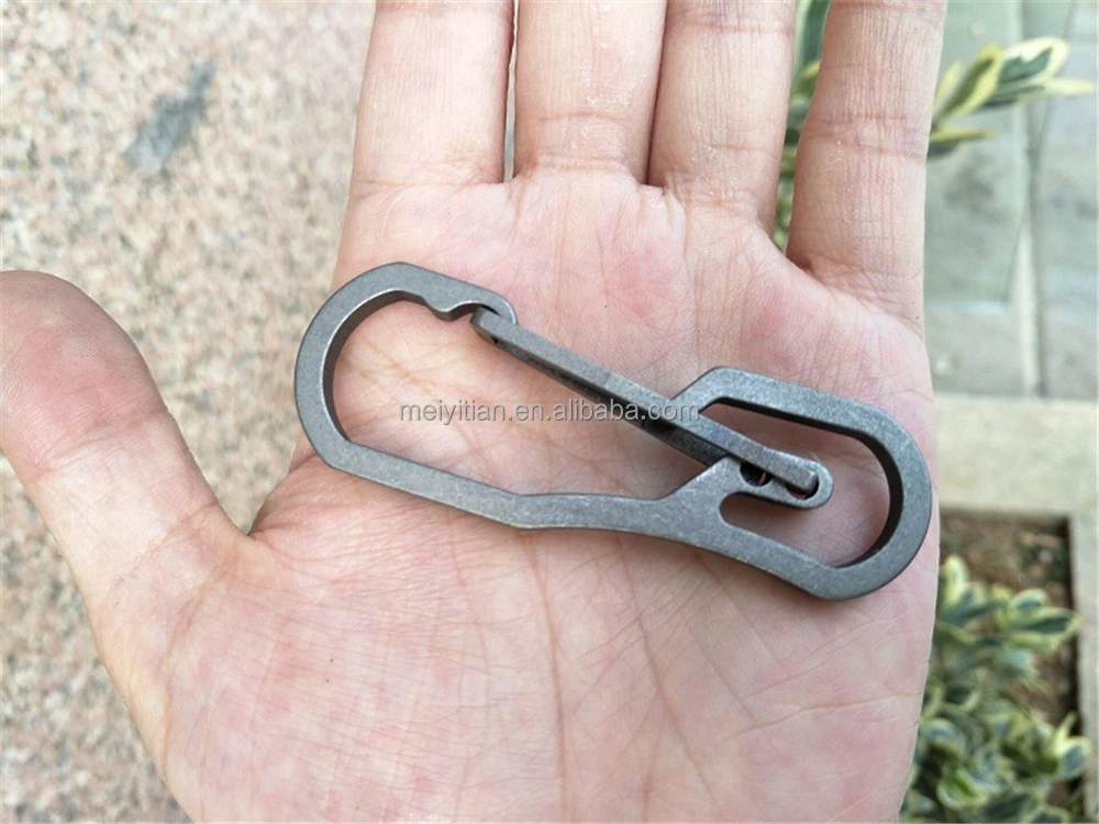 tc4 titanium alloy buckle carabiner keychain