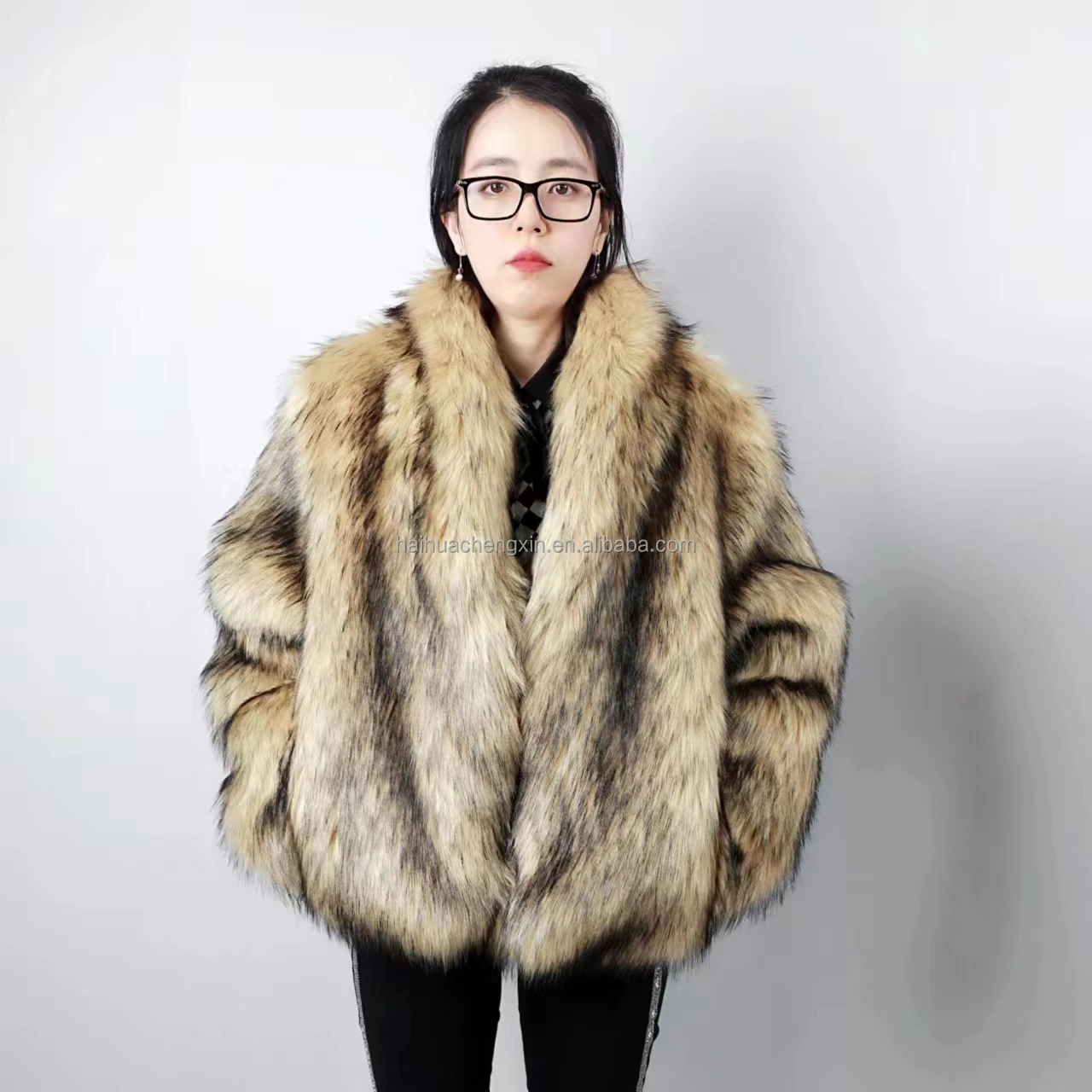Wholesale Custom Thick Women Lady's Faux Fur Coat Winter Clothes For