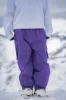 pantalones morados