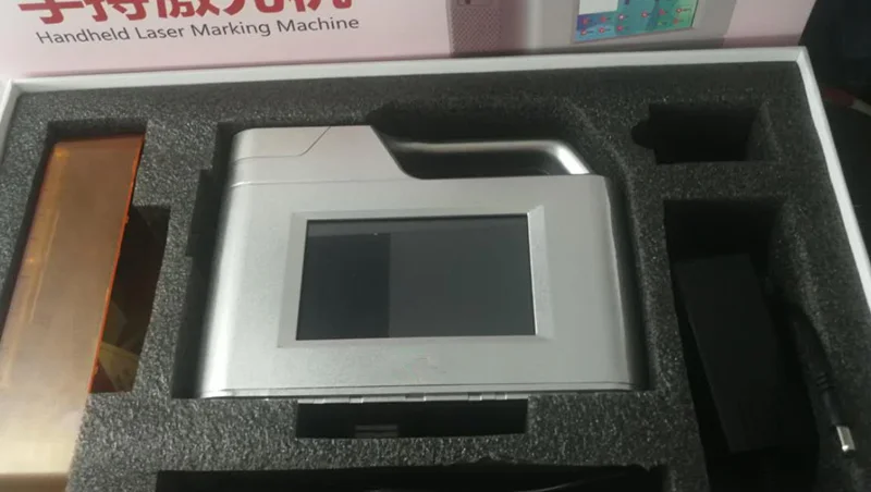 Portable Handheld Laser Marking Machine Printing on Metal logo Code Printing Machine