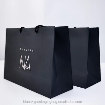Customized Logo Printed Cardboard Packaging Bags Black Cardboard Paper Bags With Handle Black Paper Clothing Packaging Gift