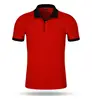 Rojo con cuello negro.