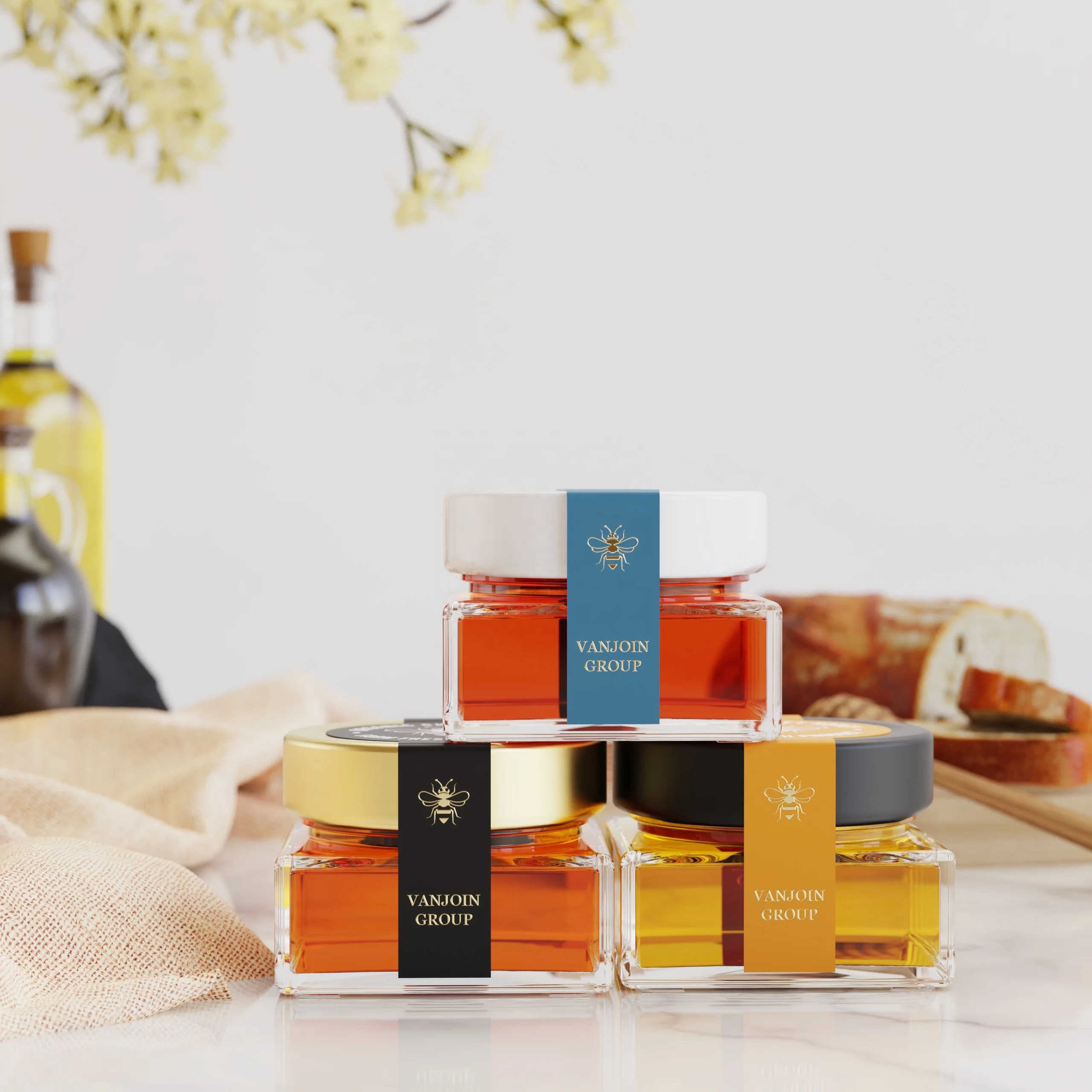 New Design 106ml Square Ergo Glass Honey Jam Jar With Deep Metal Lug Cap Wooden Honey Dipper for 150g Honey Storage