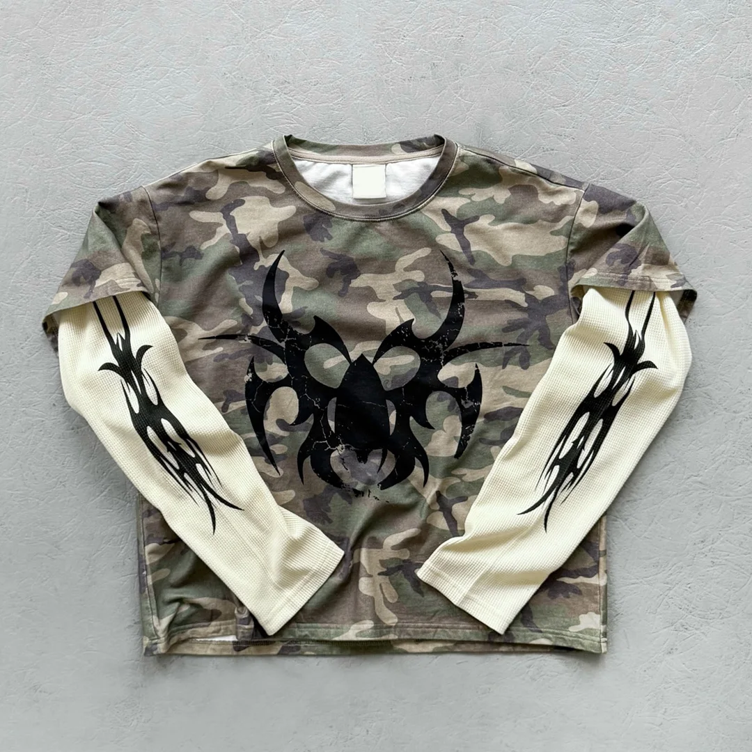 Streetwear – niestandardowe hurtowe męskie koszulki przycięte w stylu kamuflażowym z podwójnym rękawem i długim rękawem, z niestandardowym sitodrukiem – kamuflażowy top z długim rękawem, OEM