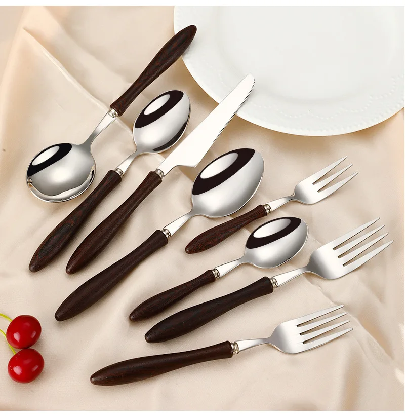 304 Stainless Steel Knife Fork Spoon With Wooden Handle Cutlery Set Restaurant Dessert Spoon Fork Retro Silverware Cutlery Set
