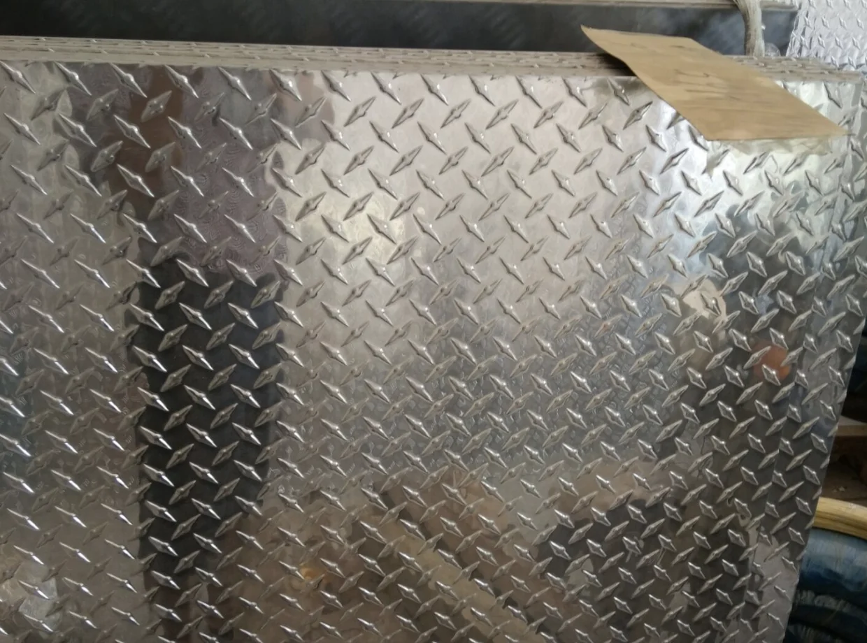 Polished Aluminum Alloy Sheet 1060/3003/ A5052 H32 Aluminum Sheet Plate