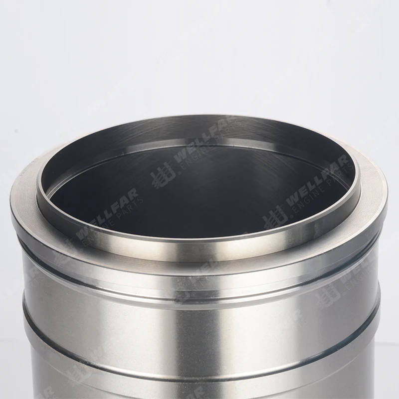 Engine Parts Cylinder Liner with Scraping Carbon Ring for DD15 139mm