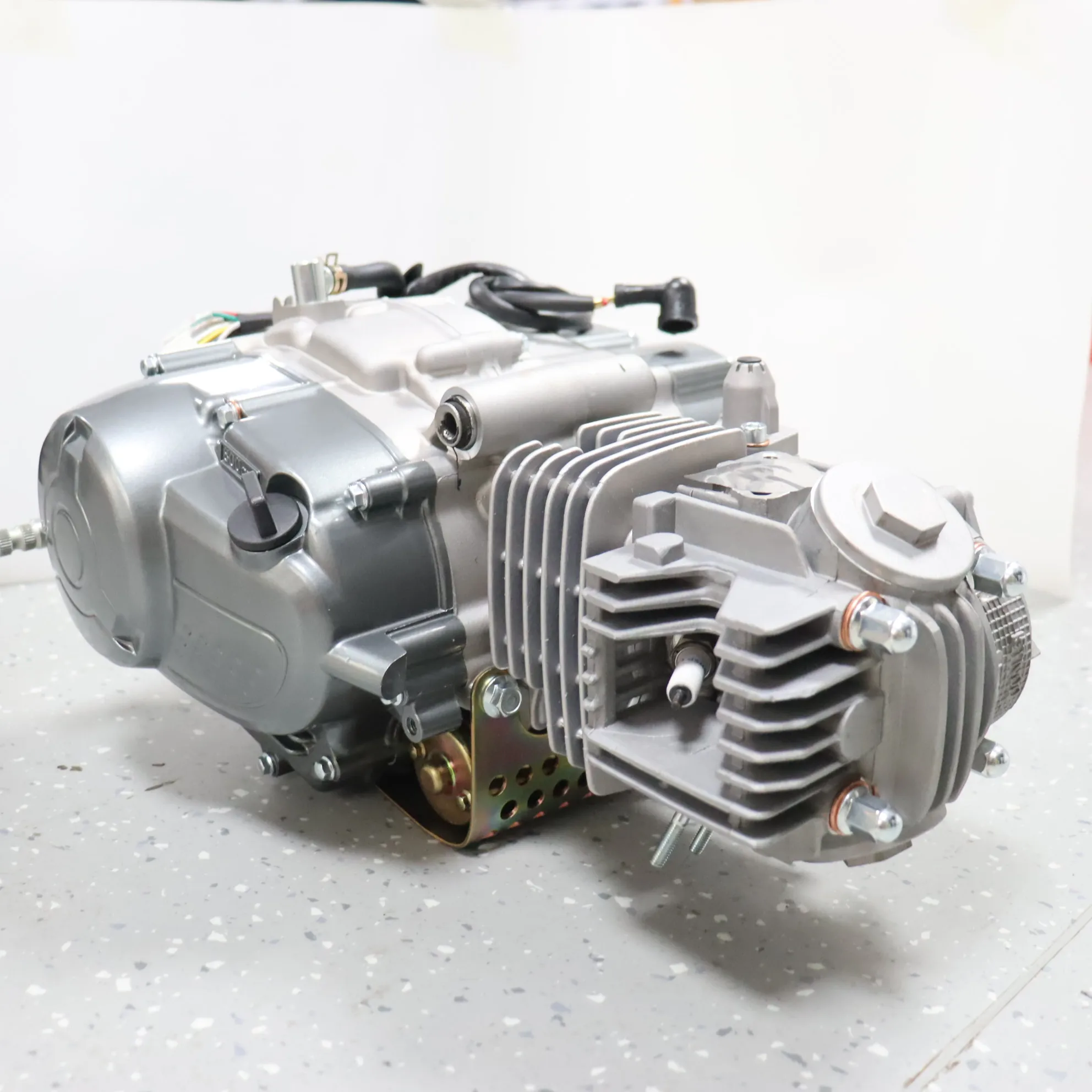 CQHZJ High Quality Motorcycle Engine Assembly Suitable for