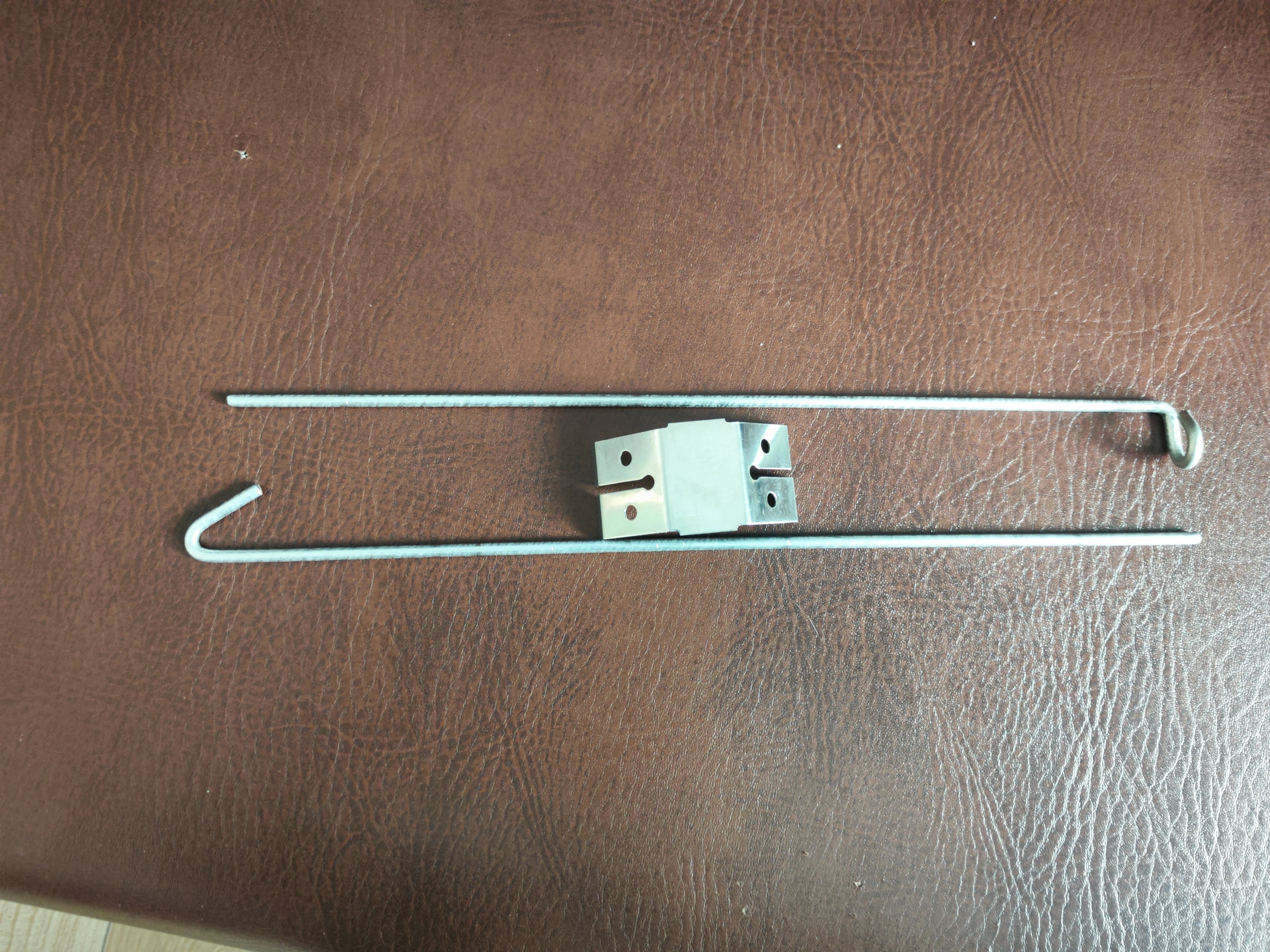 Building Material: Galvanized Profile Hanging / Suspension Wire for Suspended Ceiling