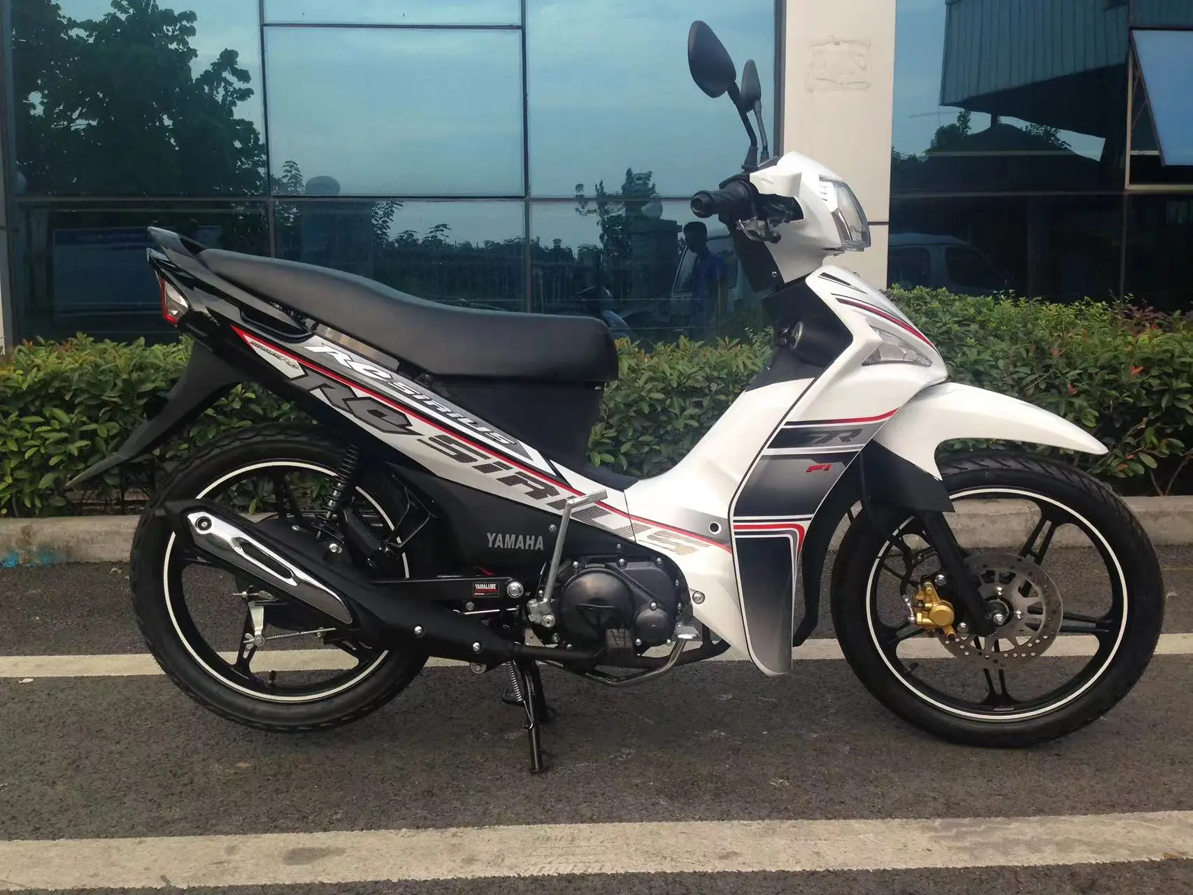 Shop Our Factory 49CC 90CC 100CC 110cc Mopeds Motorcycles