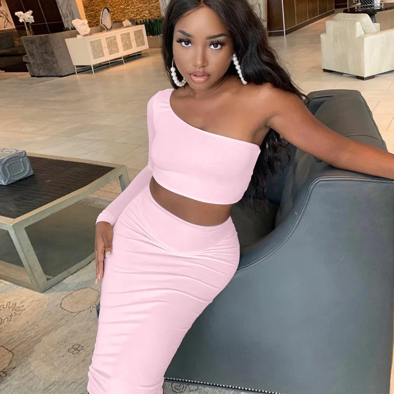 Autumn New One-shoulder Navel Short 