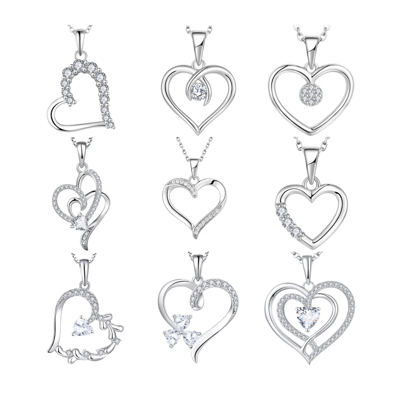 Collana in argento rodiato con pietra di luna indiana