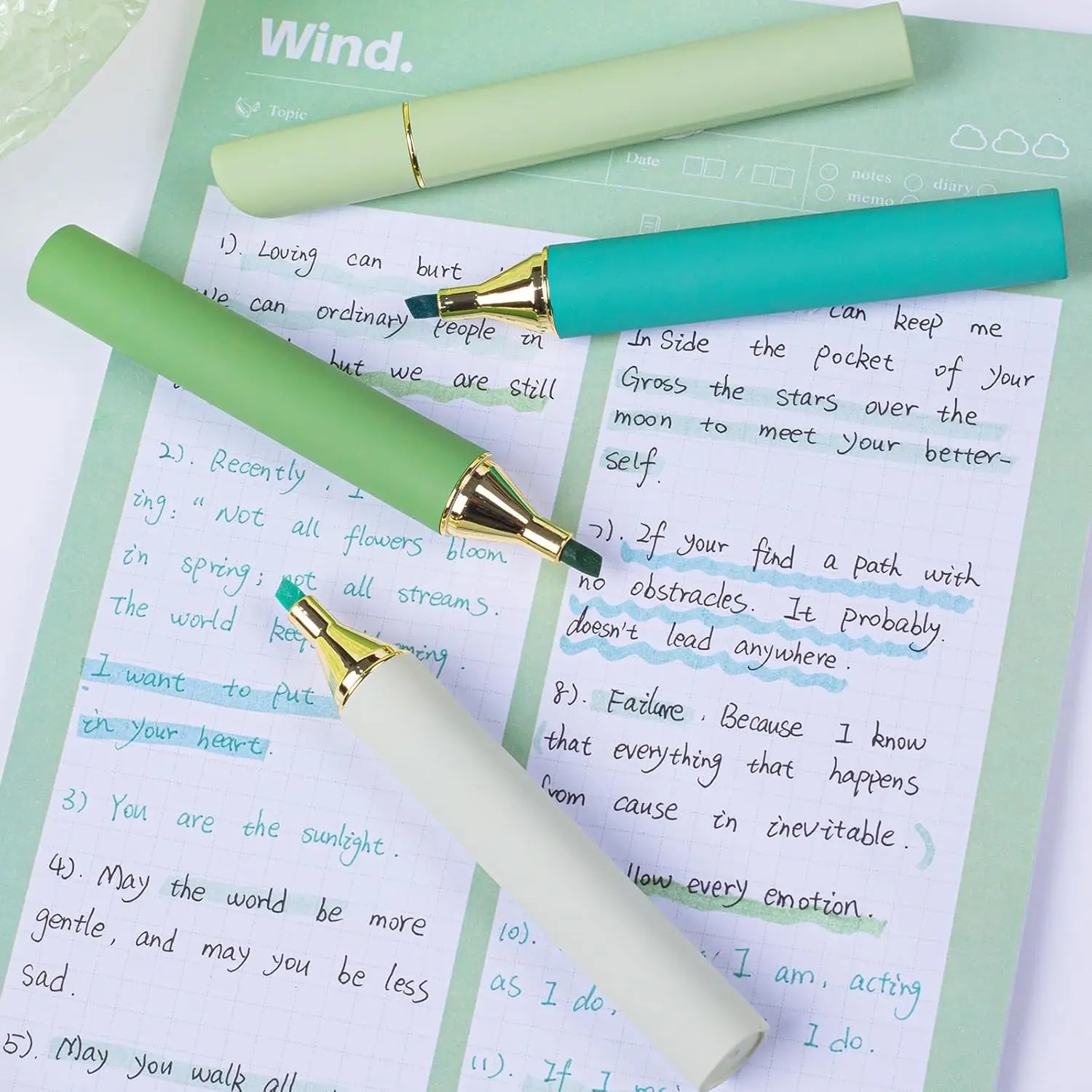 Набор из 12 цветов в ассортименте