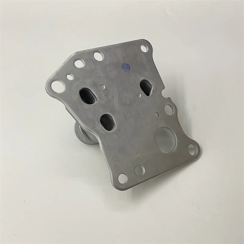 メル75802 STZT 2711880301 Brand Oil Cooler for Mercedes benz E200