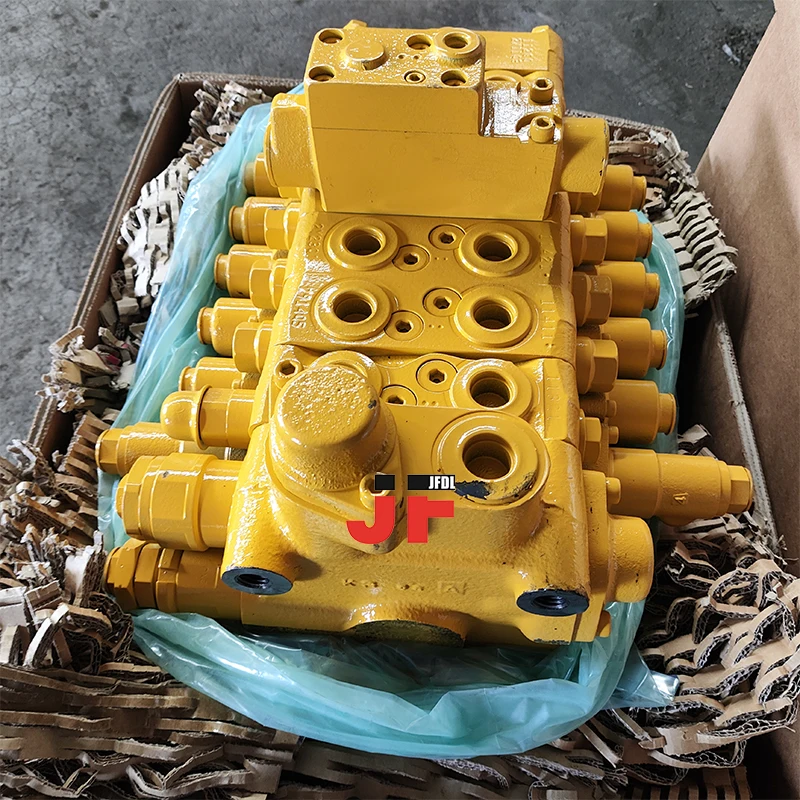 PC130-7 Excavator Main Control Valve 723-57-11801 723-57-11800 Hydraulic Control Main Valve 723-56-11502