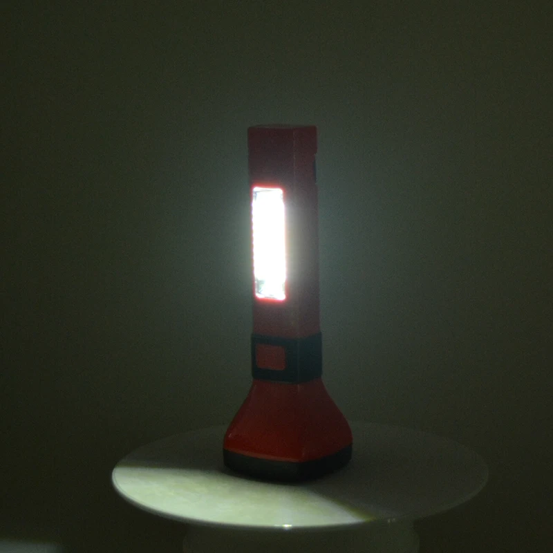 LED Outdoor Portable Rechargeable LED Torch Flashlight in Guangzhou