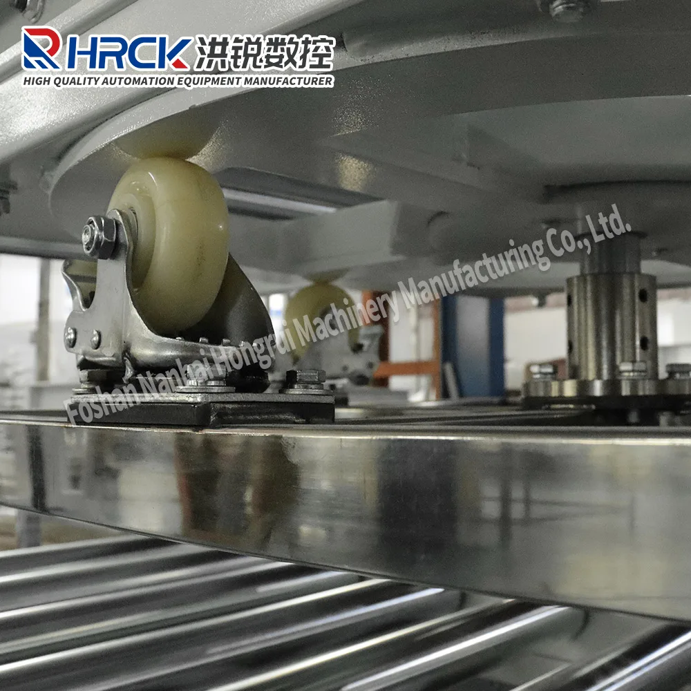 High quality unpowered rotating roller table, stable locking, widely used in various fields