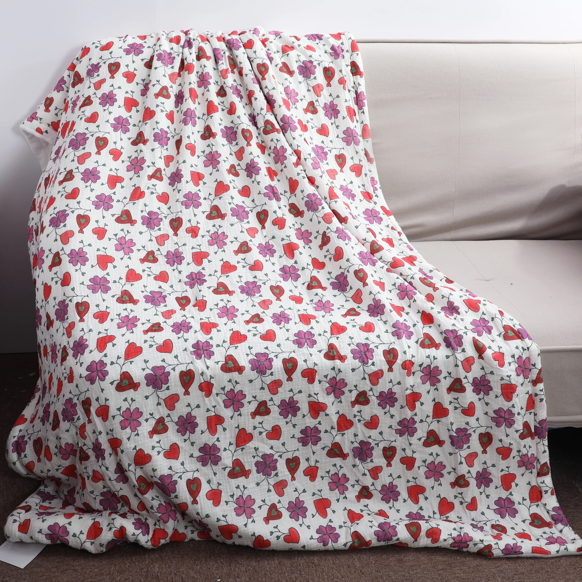 Manta de tecido de gaze estampada com reverso em plush liso