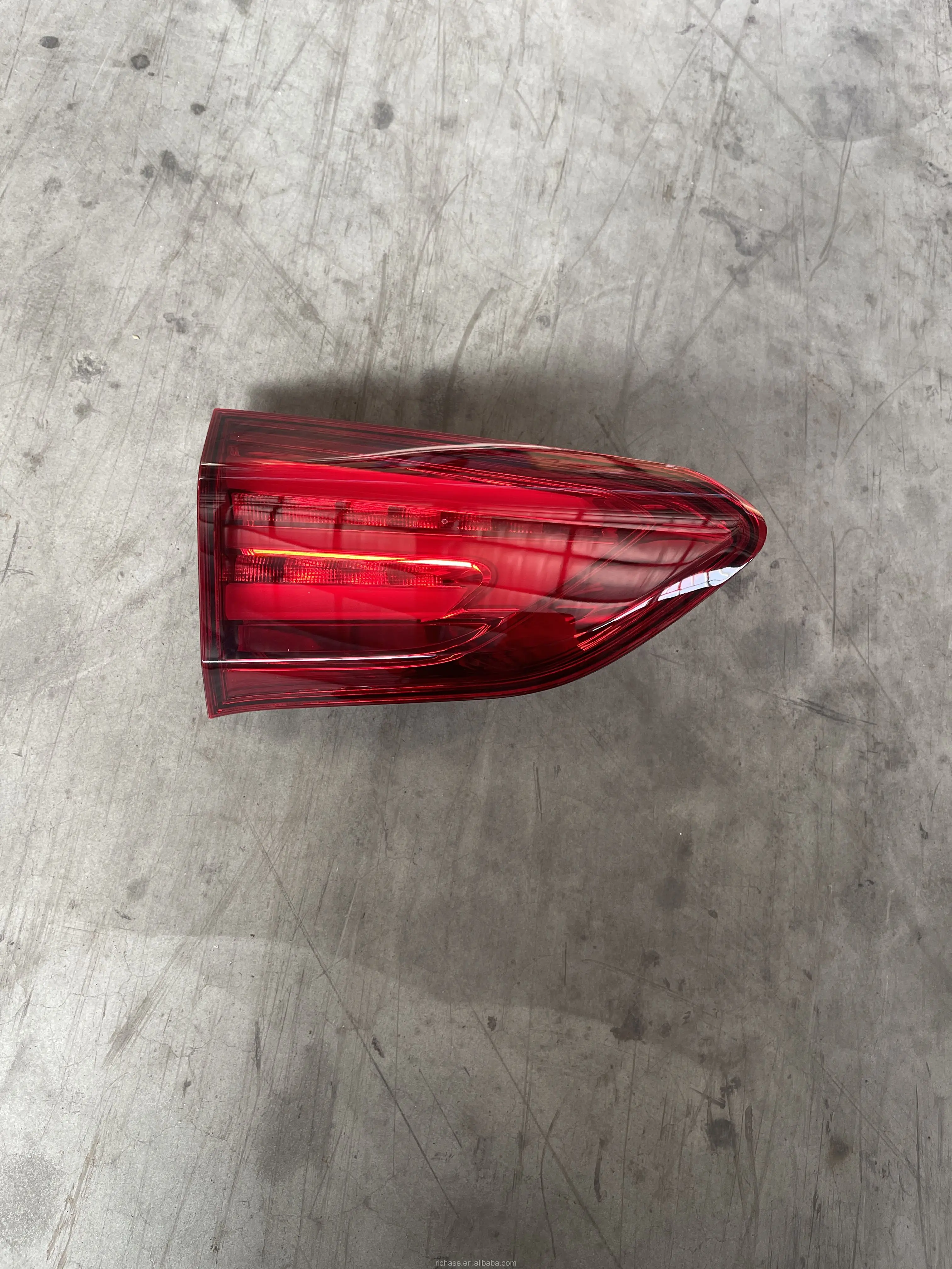 #C00063499 High Brightness Original Genuine Auto Body Parts MAXUS Car Front Combination Tail Lamp/ Rear light details