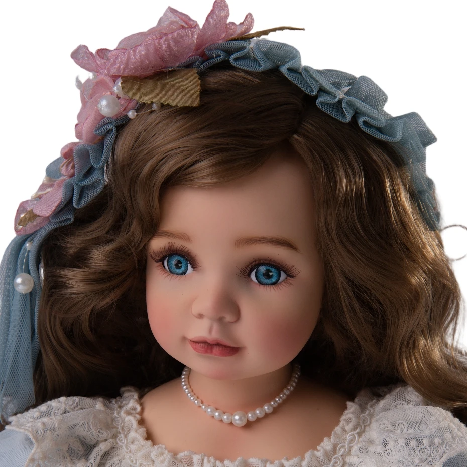 Vintage 18-Inch Classic Porcelain Doll with Exquisite Lace Dress Artificial Ceramic Model Toy for Girls Collection