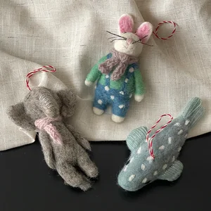 Adorable Wool Felt Keychains: Cute Bunnies & Chubby Elephants, Perfect Bag Accessories. a Must-buy