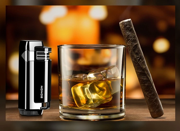 Keyhole Powerful Triple Blue Flame Cigar Igniter Recycle Inflatable