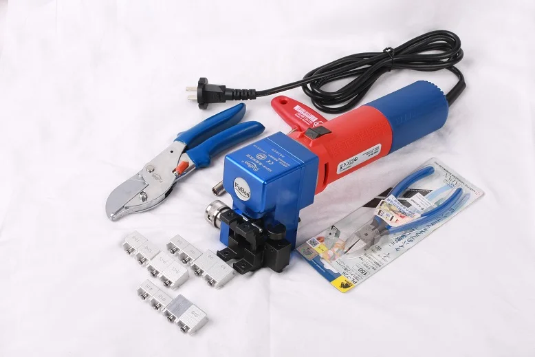 Red Power Transmission Twist Link Fenner Belt Drive V Belts For Machine