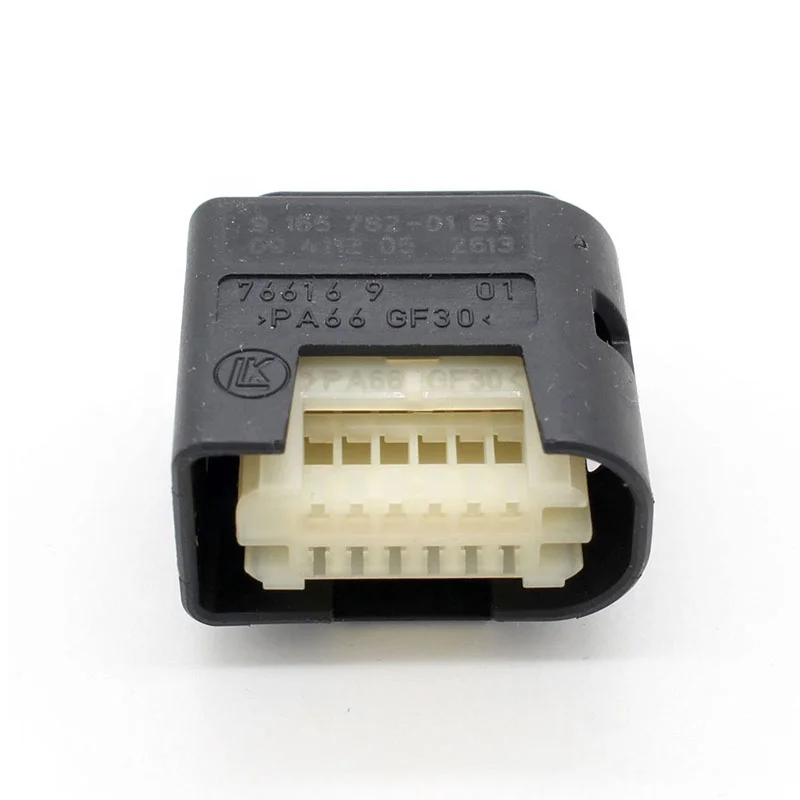 9165872-01 / 09411205 - BMW S1000RR 12 Pin Female Dash