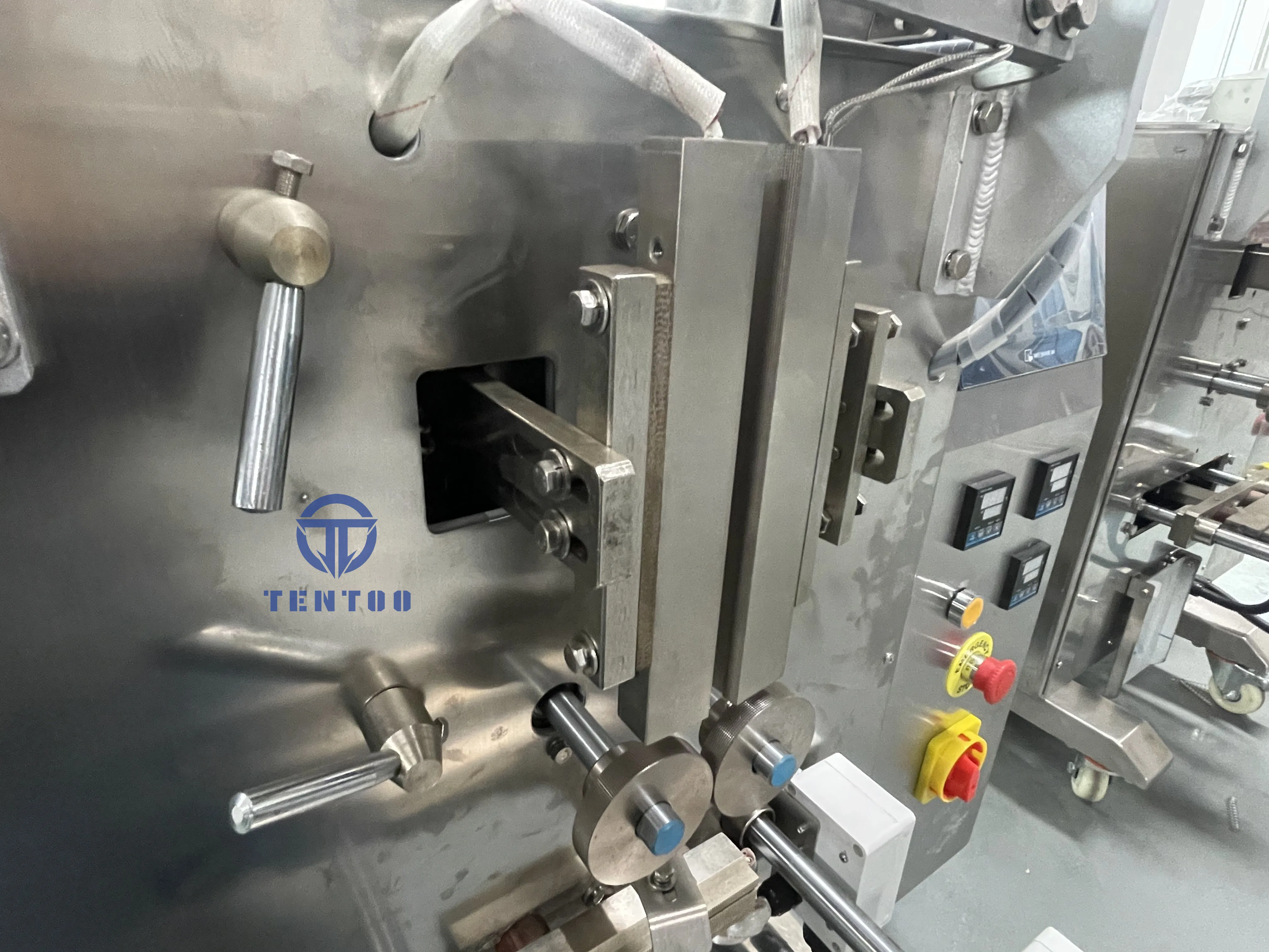 Автоматическая машина для розлива и упаковки кукурузы, 30 г, 50 г, 150 г