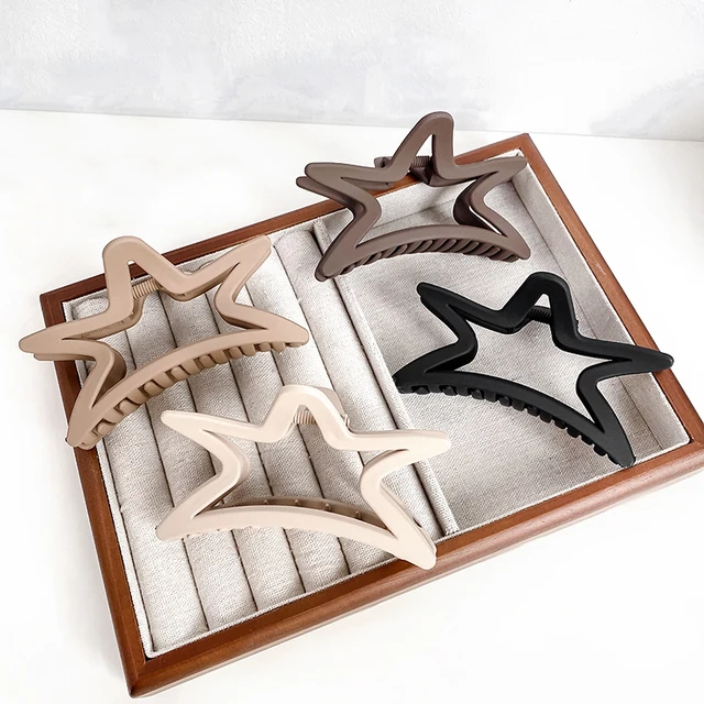 Wholesale Star Shape Hollow Hair Claw Clip Korean Solid Color Acrylic Girl Hair Accessory Smooth Matte Shark Claw Clip for Girls