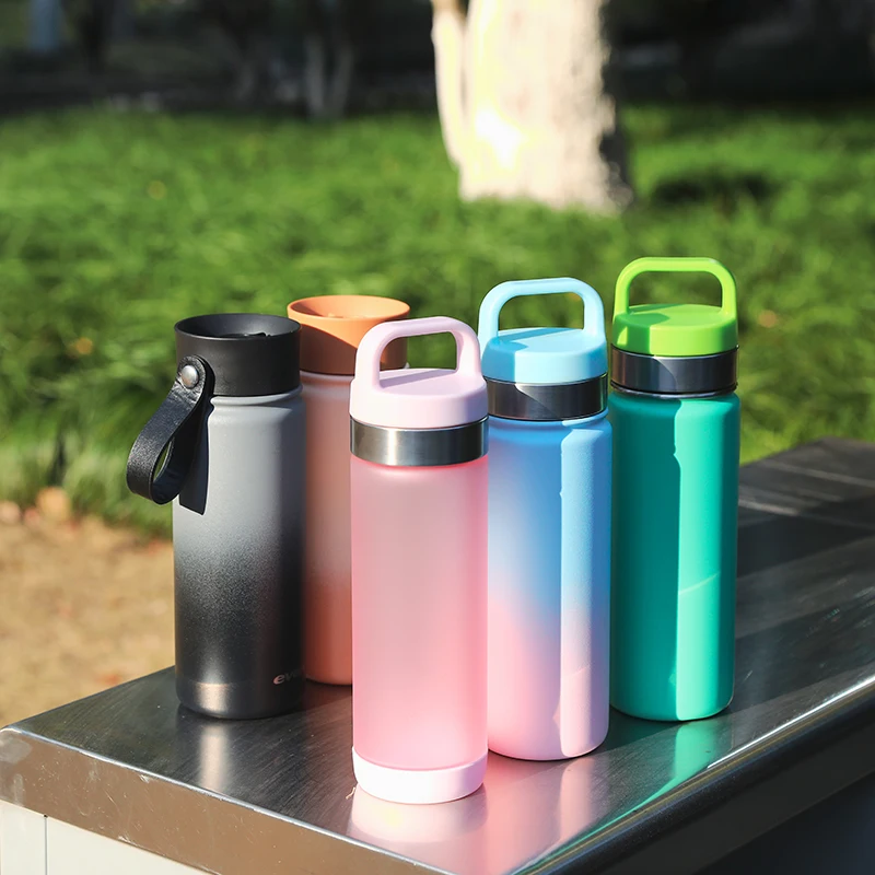 Everich 2024 Newest 600ml Plastic Bottles Bpa Free Tritan Water Bottles with Pill case