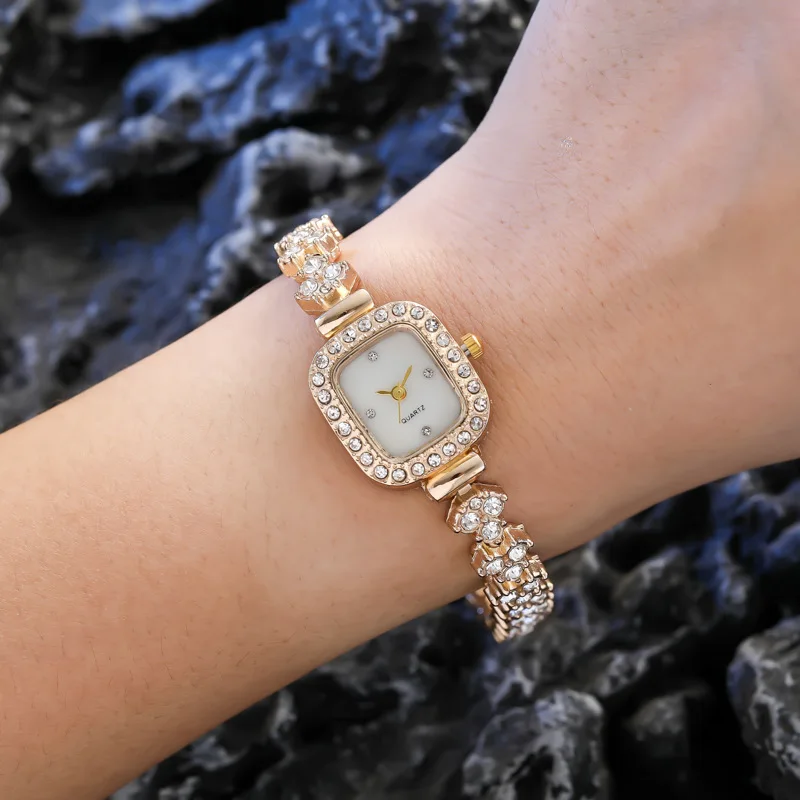 Beautiful Bracelet Watch For Girls Pcs Set Watch For Women Top