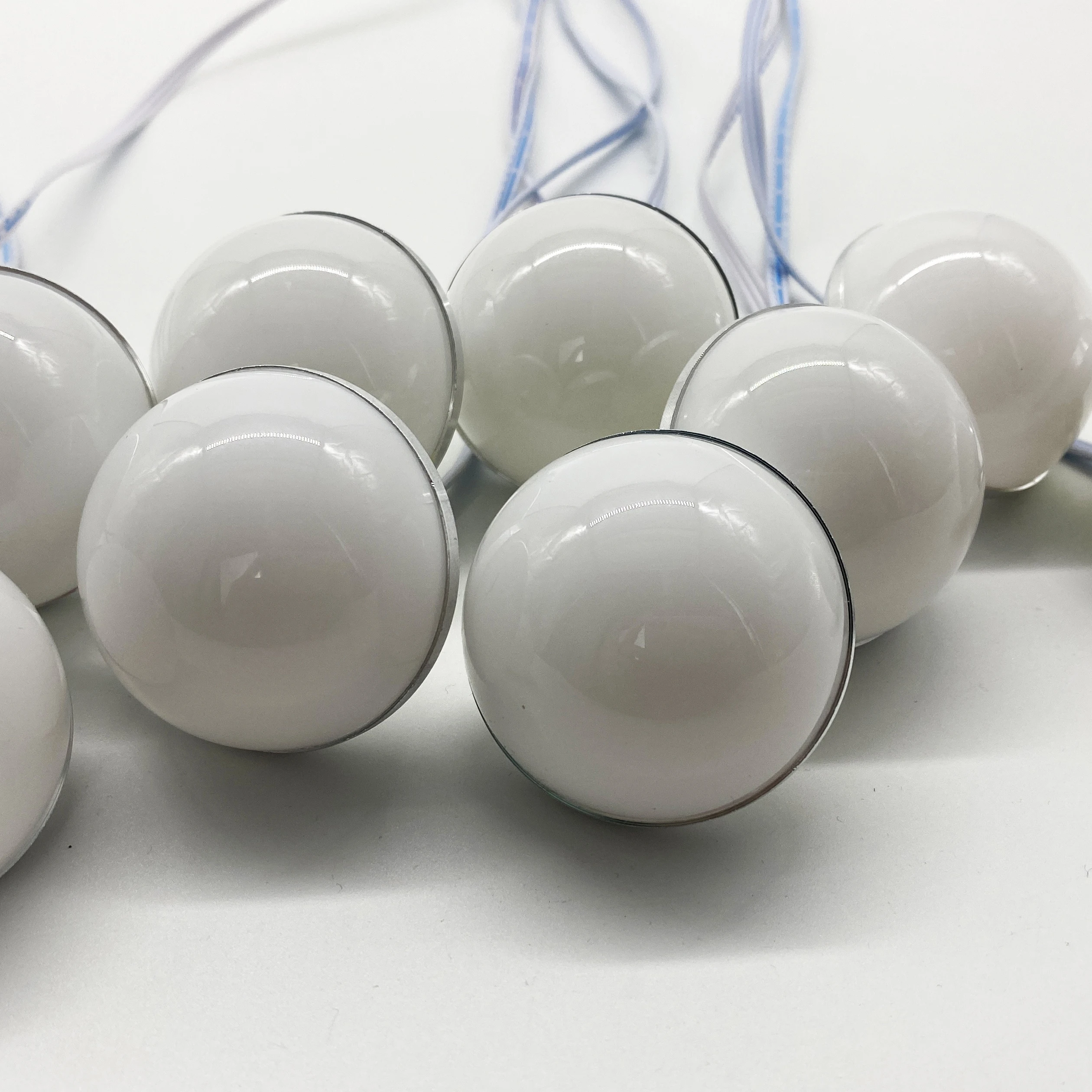 2024 2024 Latest Modern Style Dimmable LED Makeup Vanity Mirror Lights Bulbs for Bathroom and Bedroom Dresser