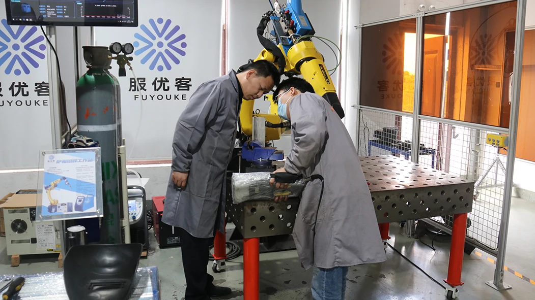 TKweld D16/D28 Precision Nitriding All Accessories New Engine CE Certificate Flexible Aperture for Cast Soldering Station factory