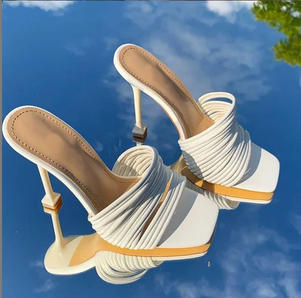 Eilyken новые женские шлепанцы без задника с открытыми пальцами квадратным носком; trappy открытой пяткой на высоком каблуке; Шлепанцы плоской подошве женская модная летняя обувь; Женская обувь