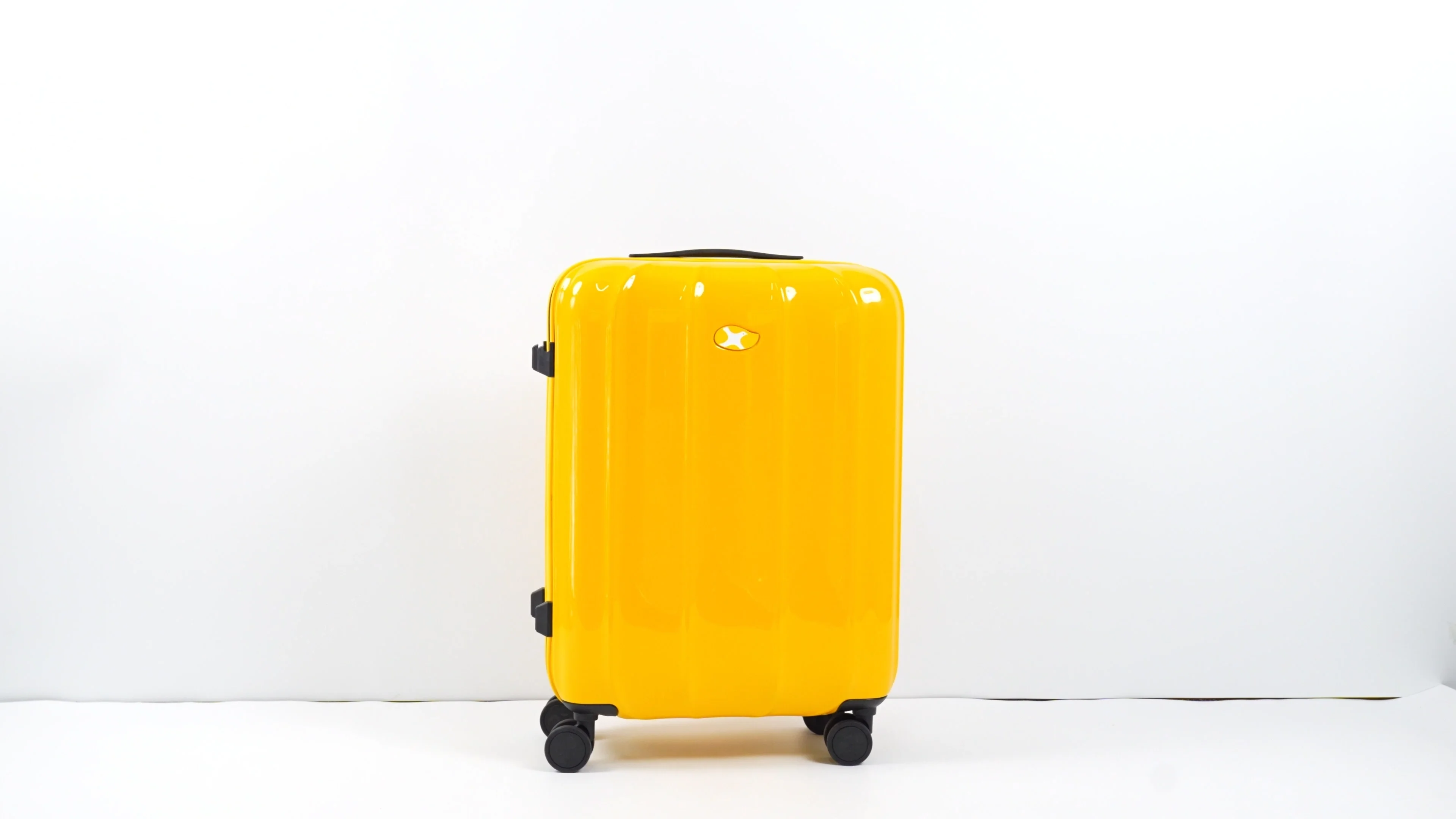 Mgob Pc Material 20inch Classic Patent Luggage Case With Small Bag