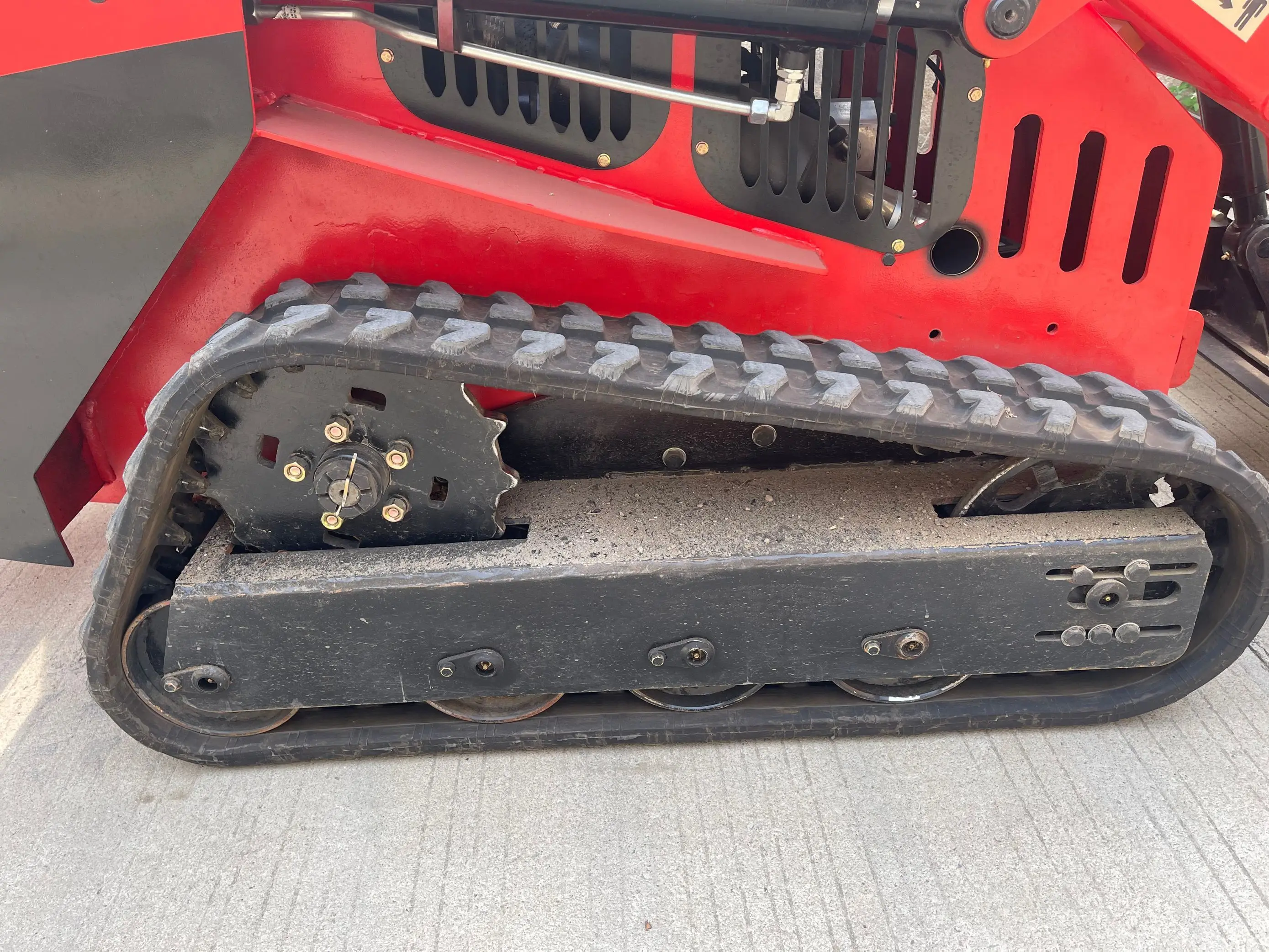 Дизельный погрузчик с бортовым поворотом 25 л.с., Международный погрузчик с бортовым поворотом, гидравлический погрузчик с резиновой гусеницей