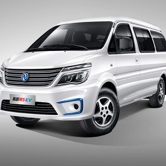 Высококачественная электромобиль dongfeng новая модель M5 EV зеленая