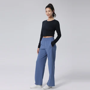 Elastic Waist Straight Leg Casual Pants Sweatpants Long Sleeves Active Crop Top and Wide Leg Pants Two Piece Women's Sets