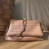 Colore caramello: 33 x 6 x 20 cm