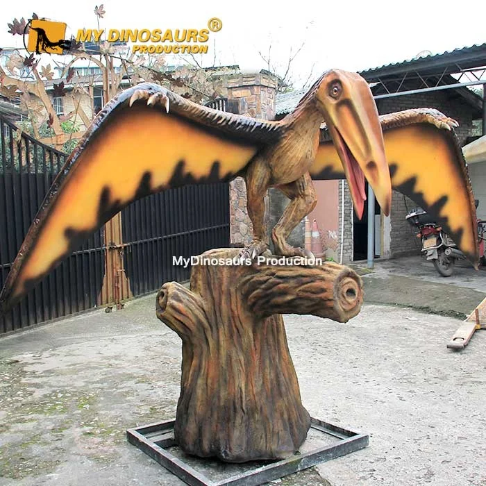 R Realistic Flying Pterodactyl Dinosaur Robot