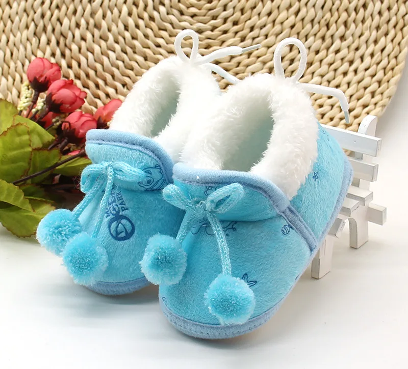 Winter Cotton Soft Plush and Thick Peepers Baby Shoes Girl Baby Boy Shoes Newborn Baby Shoes Venonat Wholesale