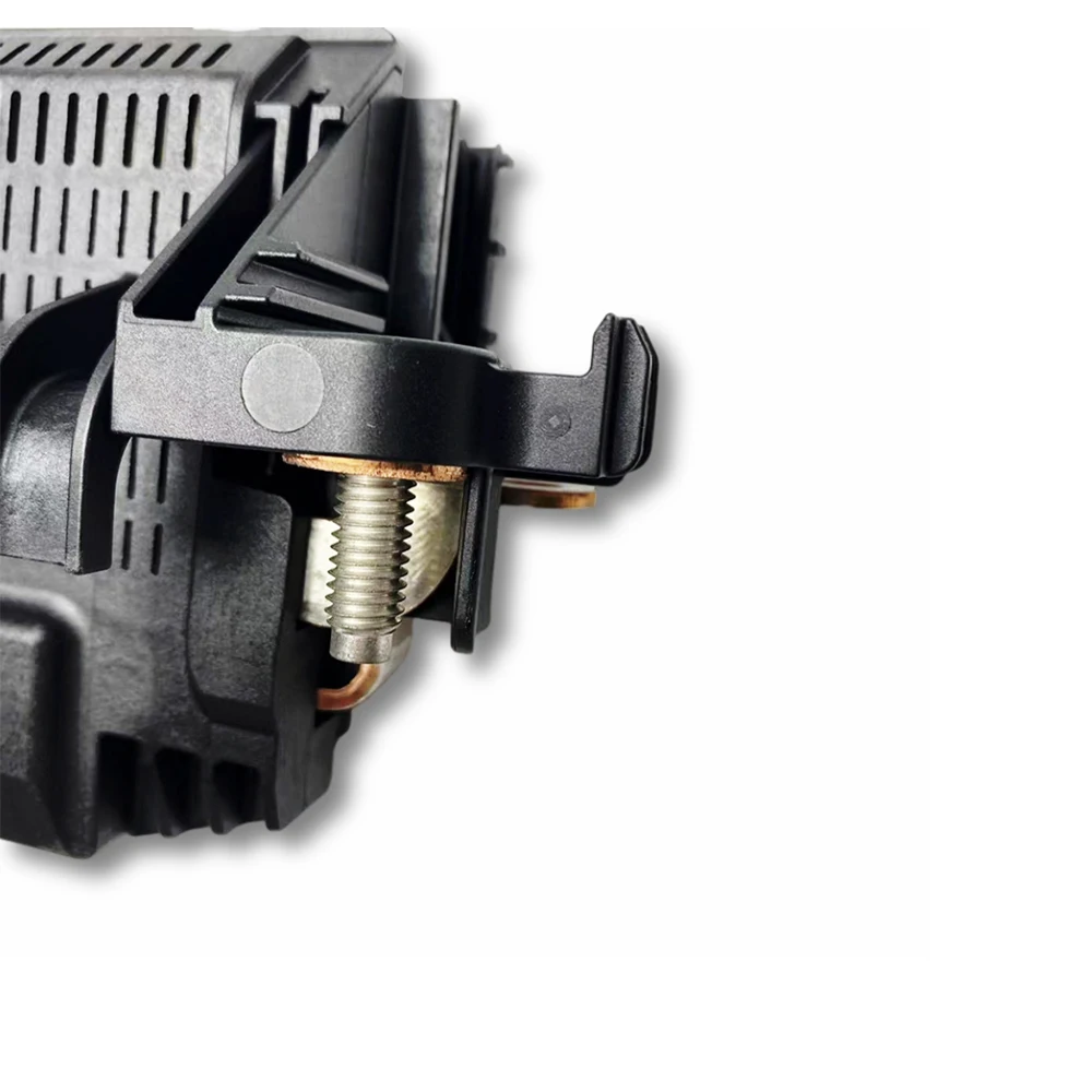 A1669067701 Original Diesel Fuse Box Set Power Limiter Box for Benz W166 Ml300 Ml320 Ml350