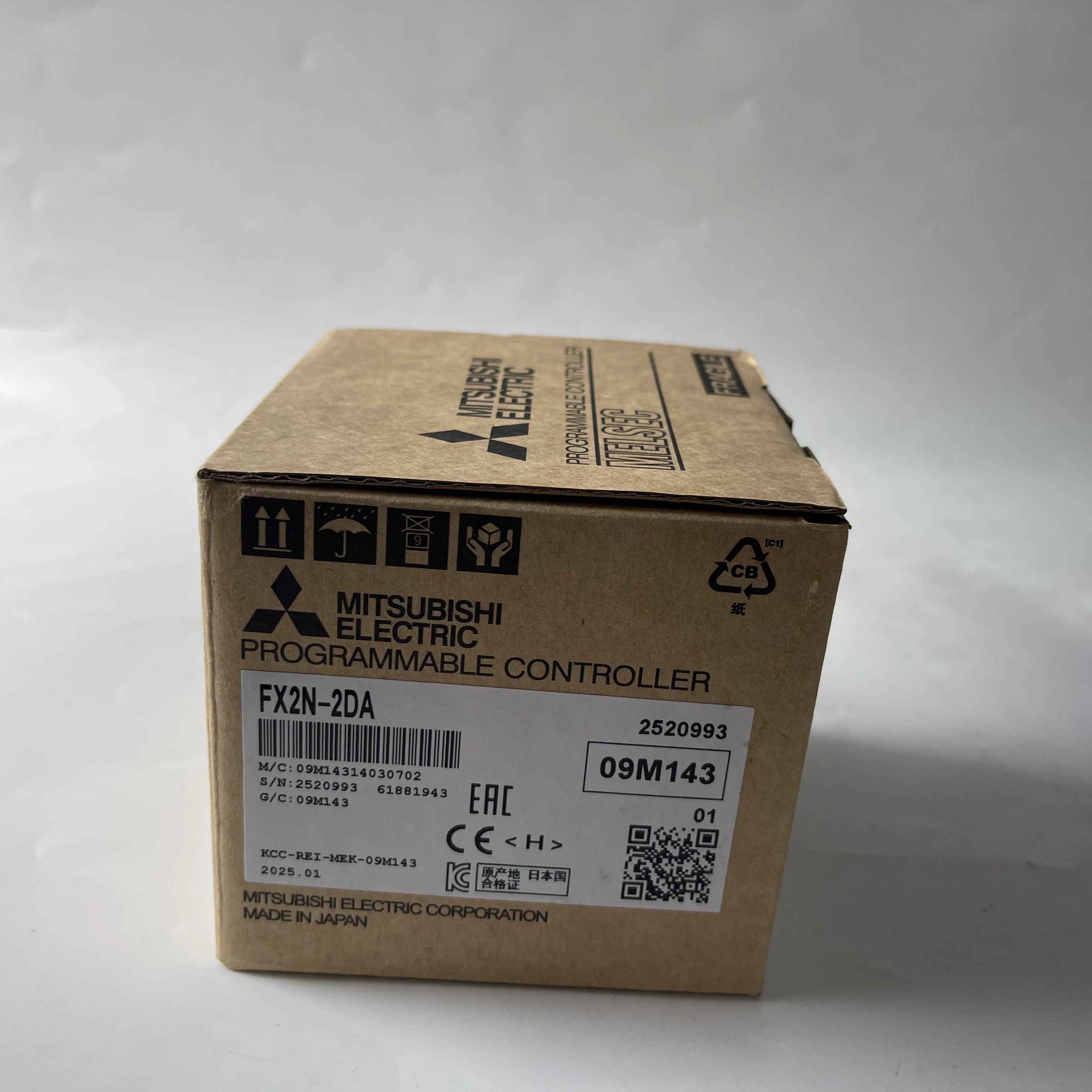 Mitsubishi PLC Analog Output Module FX2N-2DA Mitsubishi PLC Analog Output Module FX2N-2DA