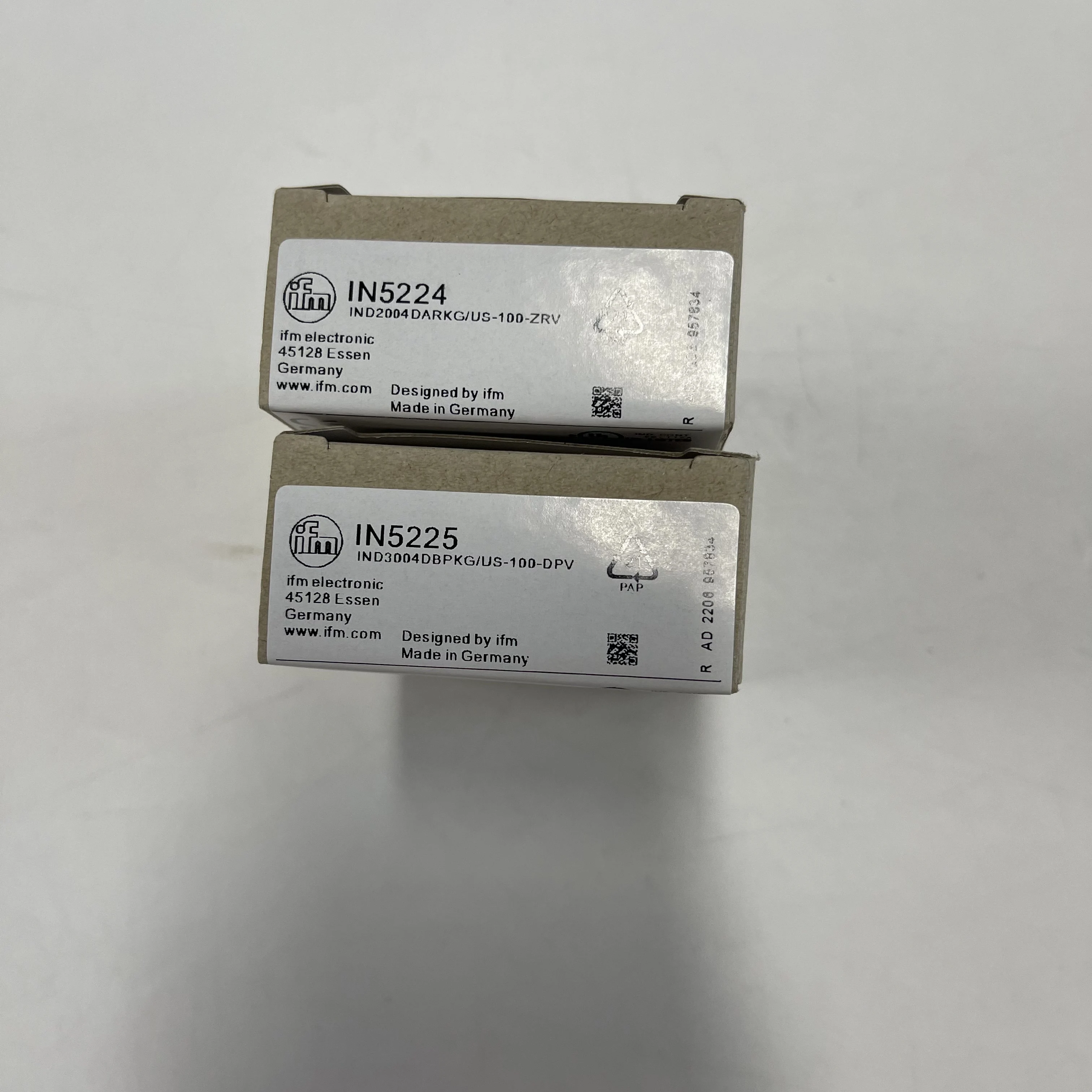 ifm Inductive Sensor IN5224 IND2004DARKG/US-100-ZRV 