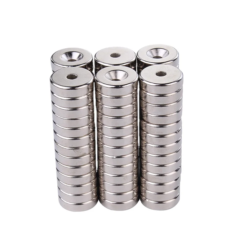 Strong magnetic force round neodymium magnet with countersunk hole for screw