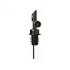 Pistolet noir vers