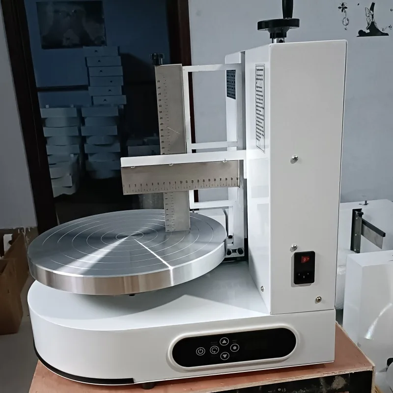 Fully Automatic Cake Spreading Machine Essential Baking Equipment for Birthday Cake Making New Condition Cream Bakery Bread